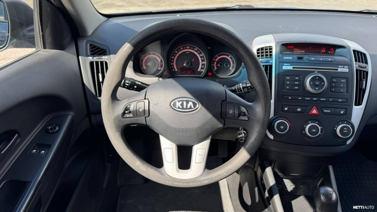 Kia Ceed 2010