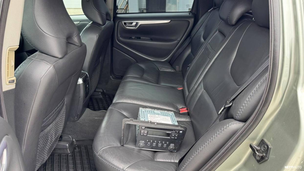 Volvo XC70 2006