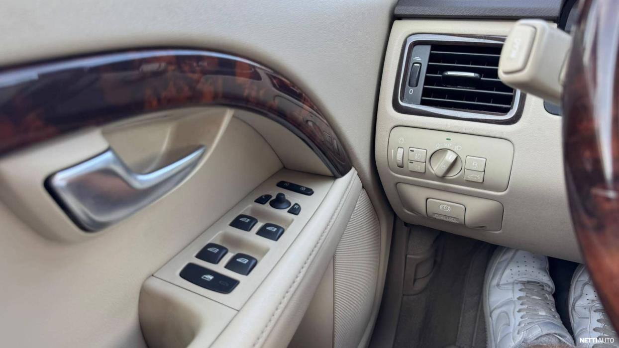 Volvo S80 2012