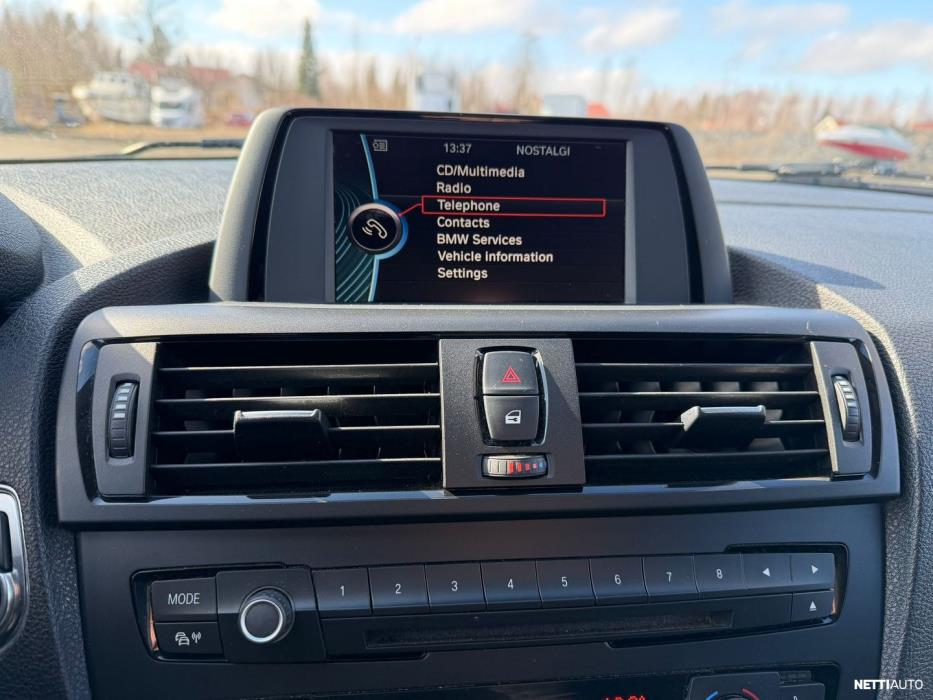 BMW 118 2012