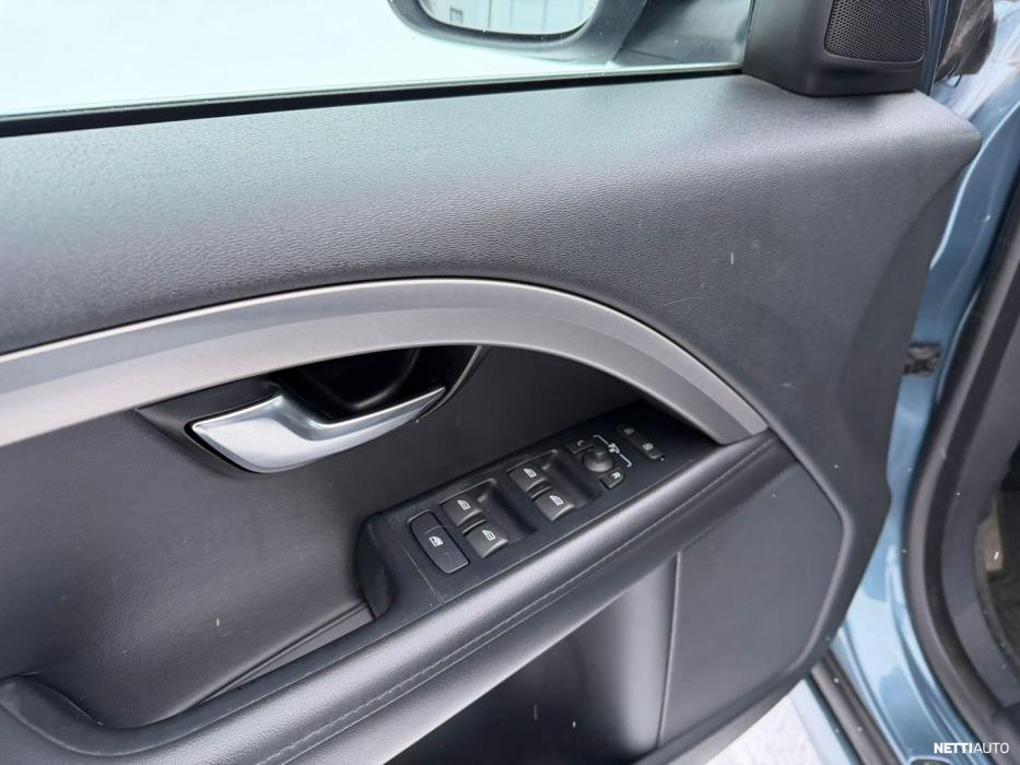 Volvo V70 2013
