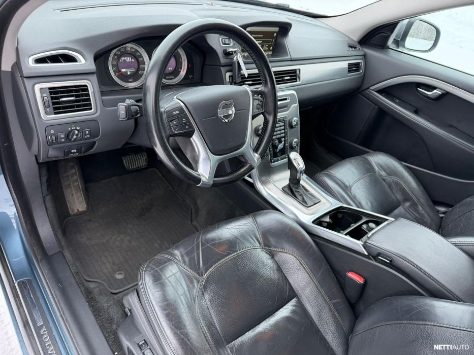 Volvo V70 2013