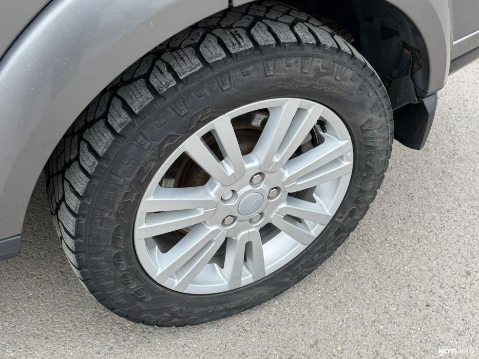 Land Rover Discovery 2010