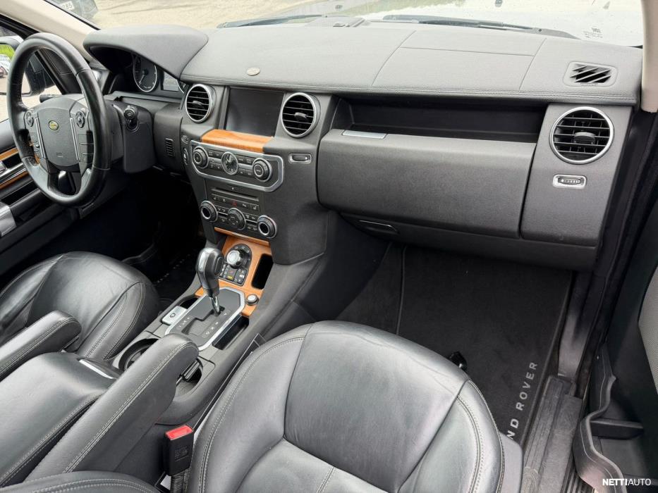Land Rover Discovery 2010
