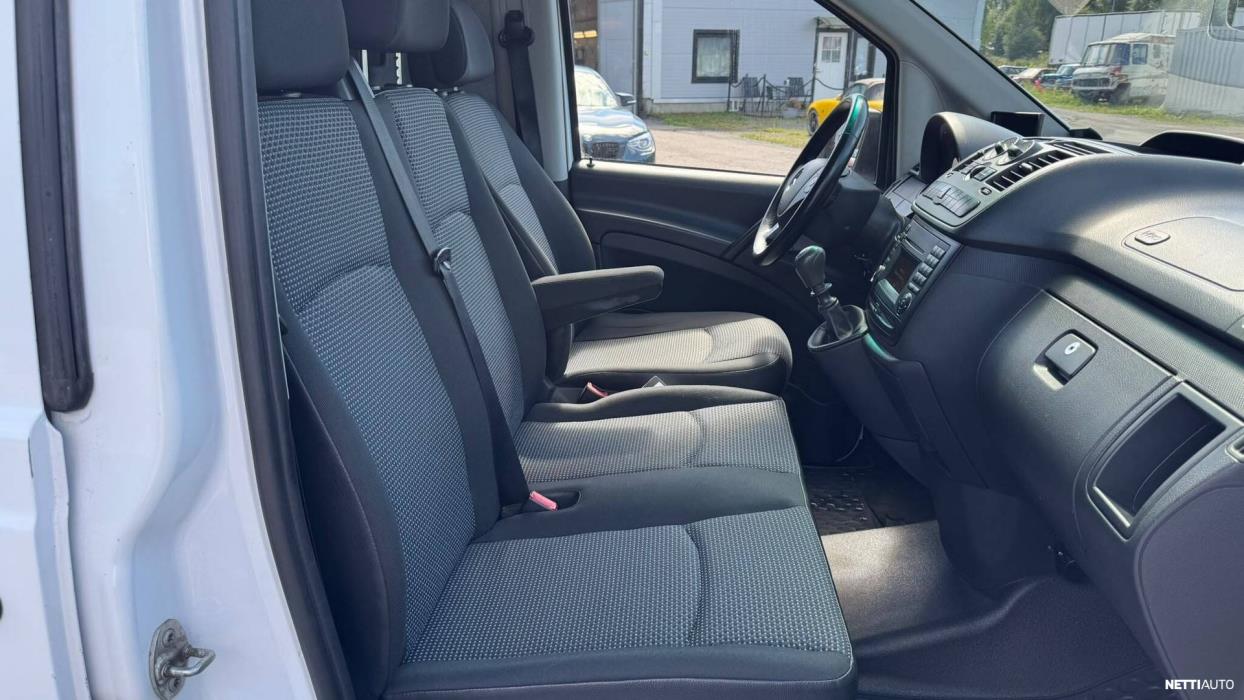 Mercedes-Benz Vito 2011