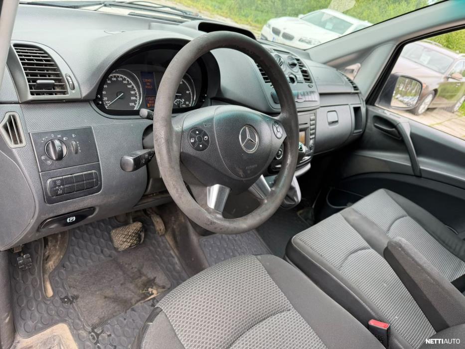 Mercedes-Benz Vito 2011