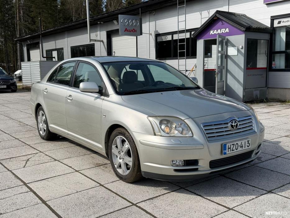 Toyota Avensis 2003
