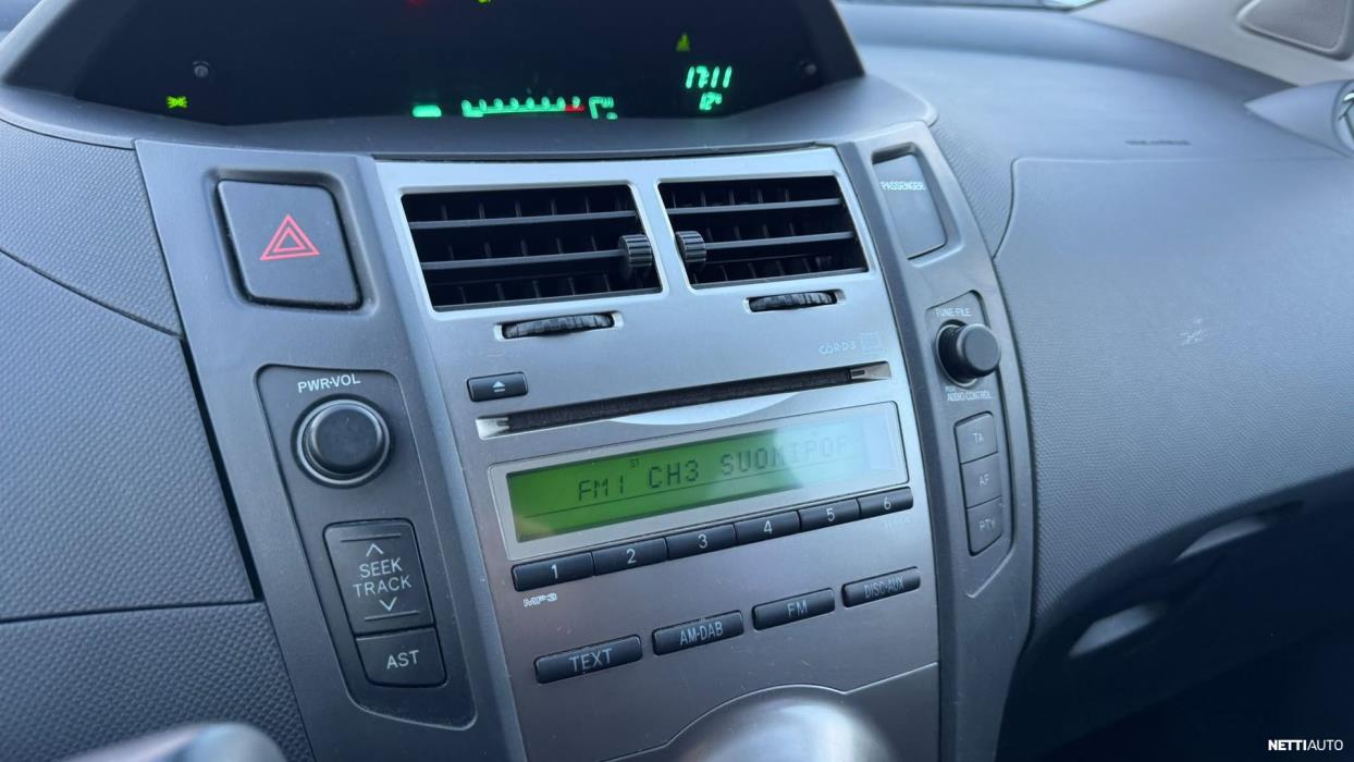 Toyota Yaris 2009