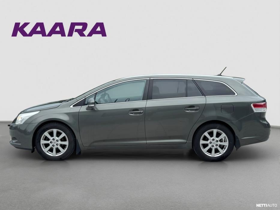 Toyota Avensis 2010