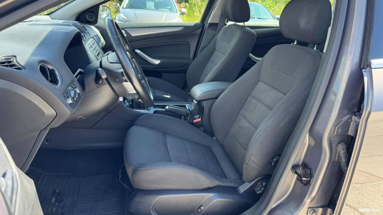 Ford Mondeo 2011