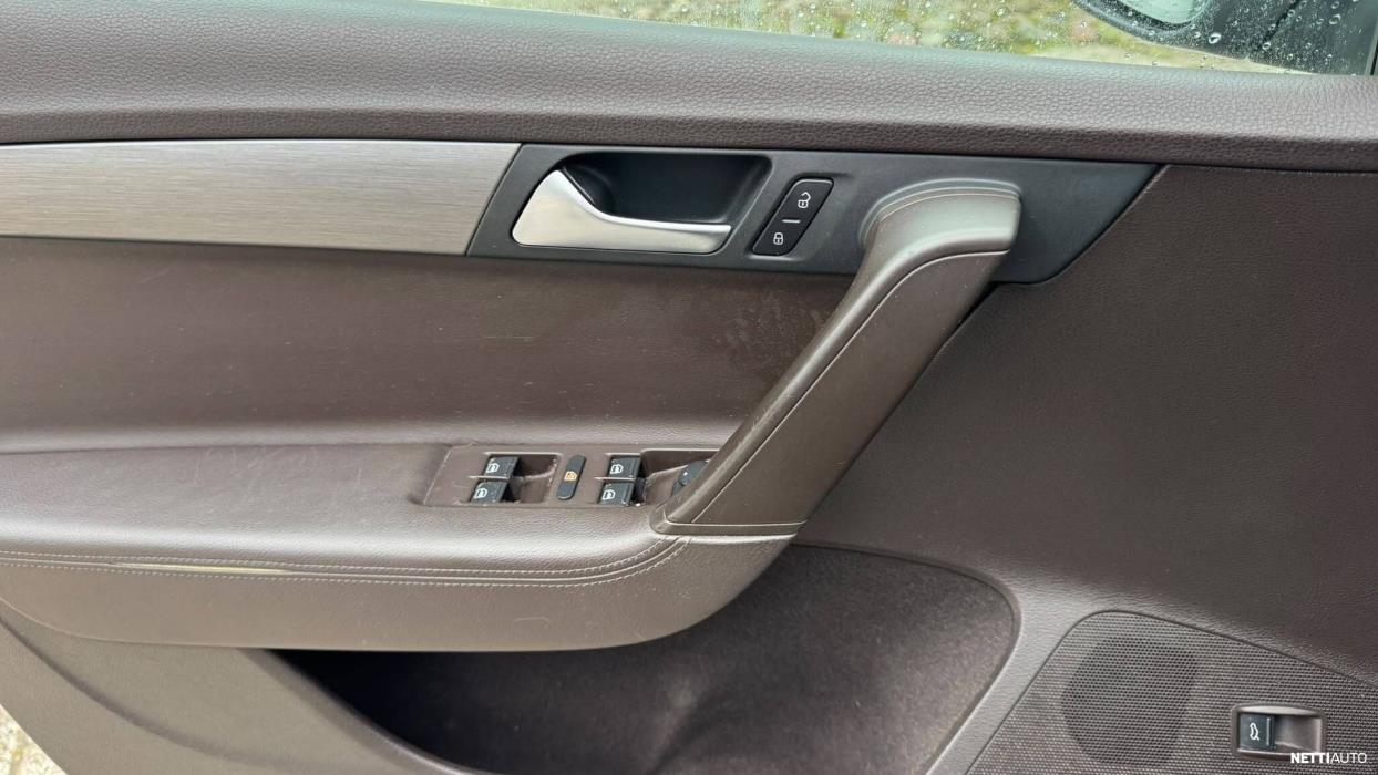Volkswagen Passat 2012