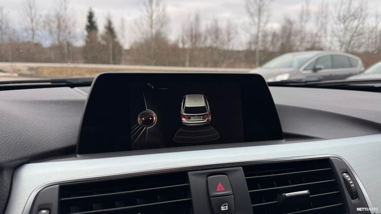 BMW 318 2016