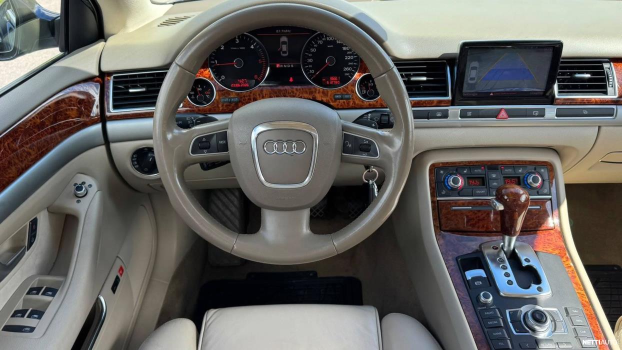 Audi A8 2009