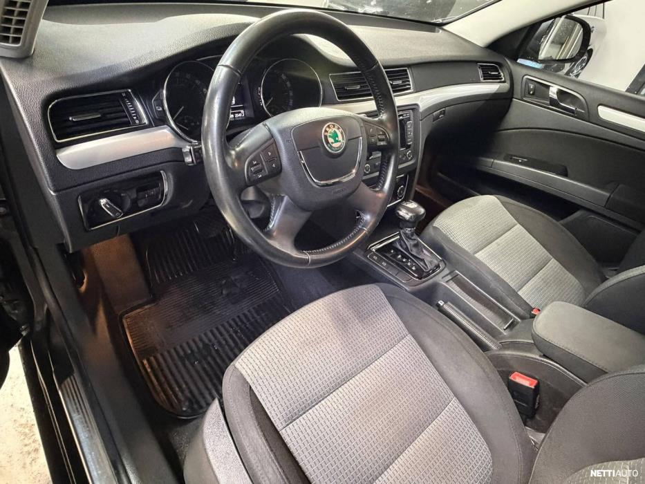 Skoda Superb 2013