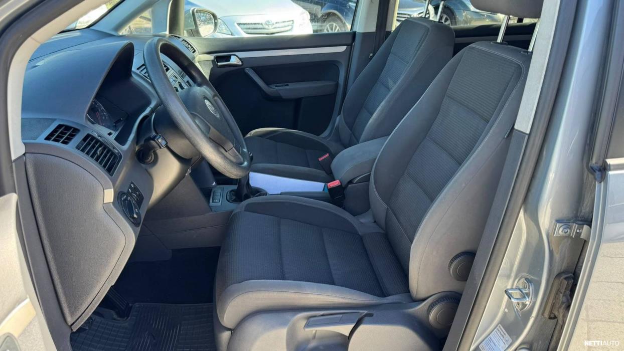 Volkswagen Touran 2010