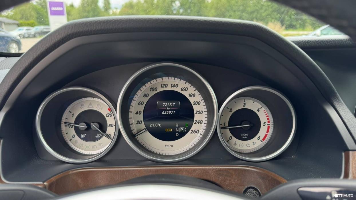 Mercedes-Benz E 2014