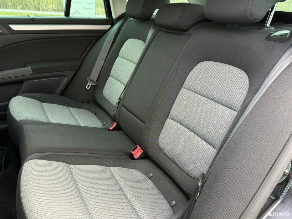 Skoda Superb 2012