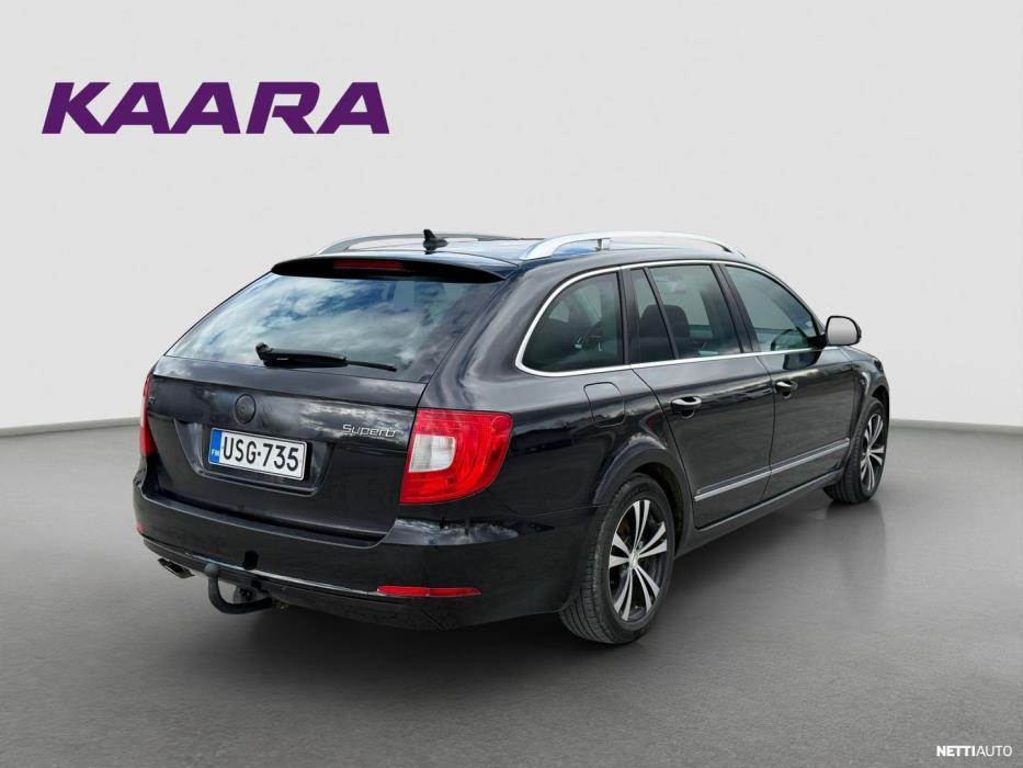 Skoda Superb 2012