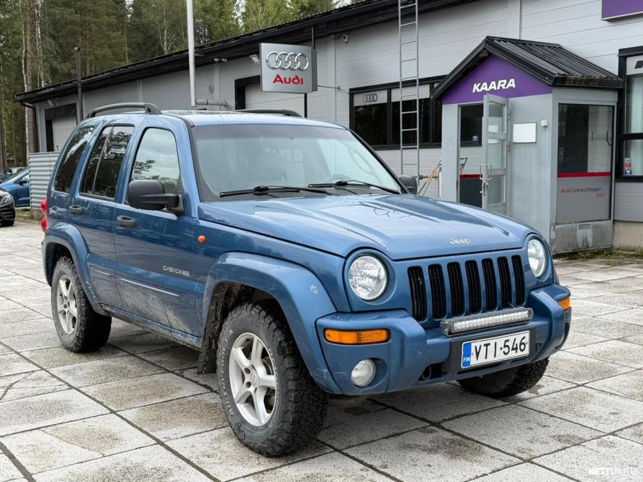 Jeep Cherokee 2004