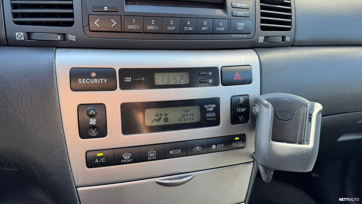Toyota Corolla 2003