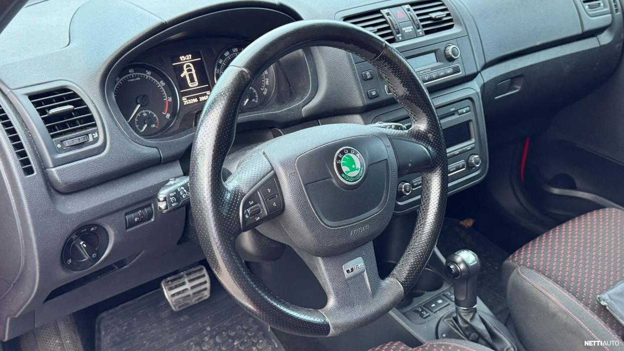Skoda Fabia 2011
