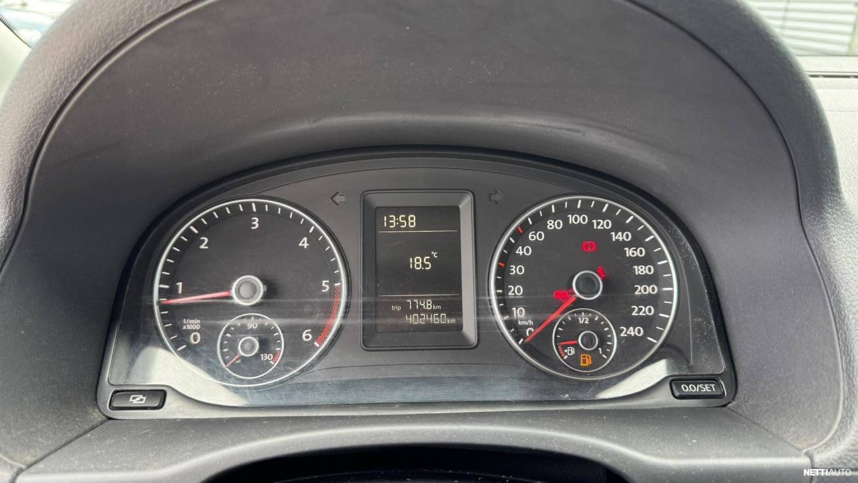 Volkswagen Caddy 2011