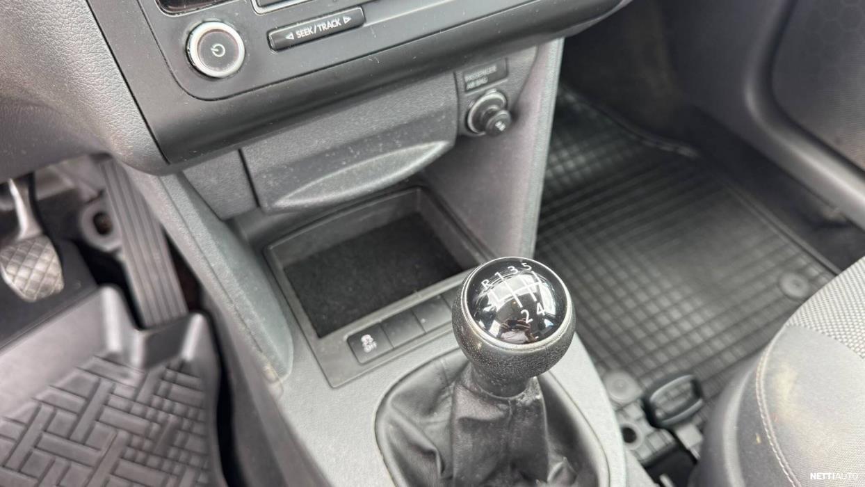 Volkswagen Caddy 2011