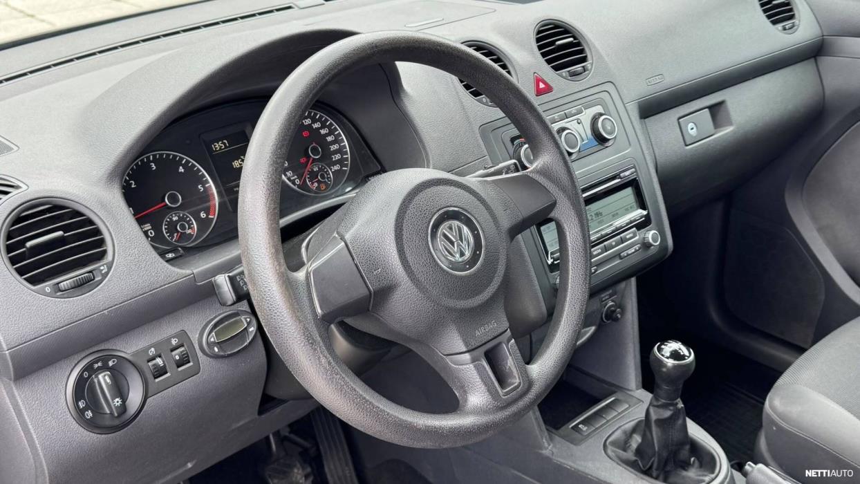 Volkswagen Caddy 2011