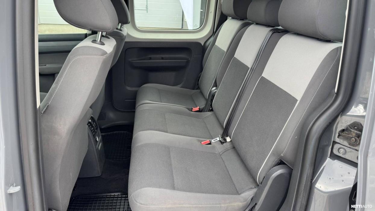 Volkswagen Caddy 2011