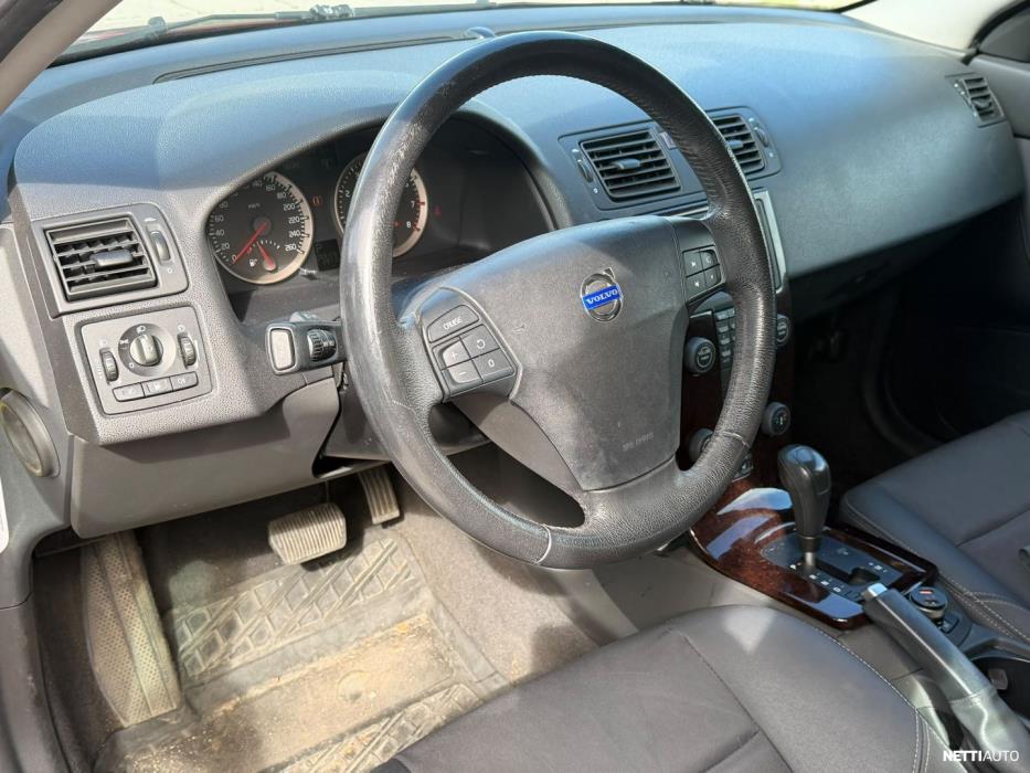Volvo S40 2004