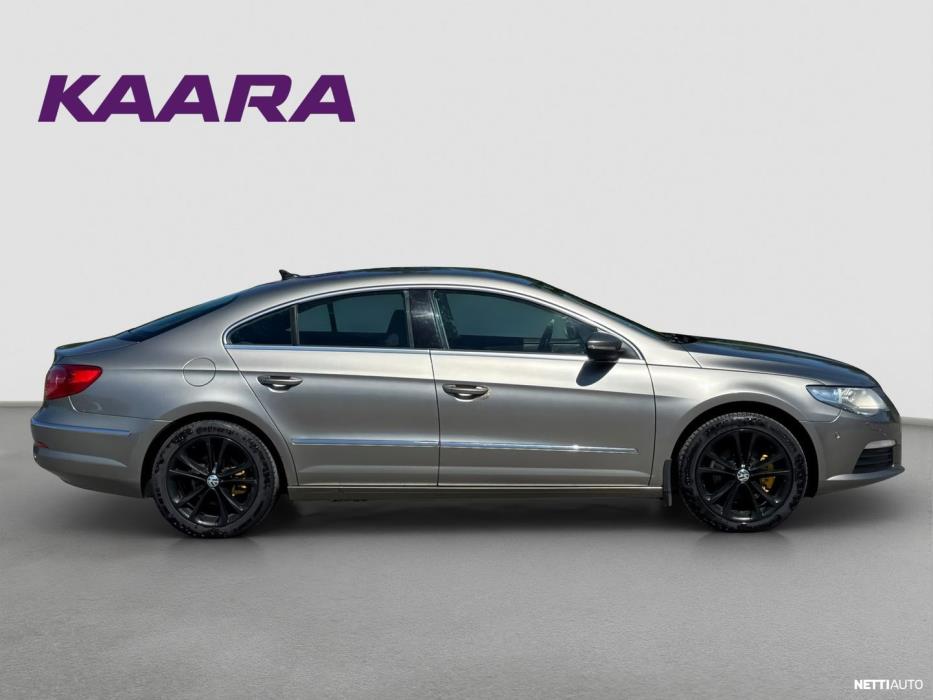 Volkswagen Passat CC 2011