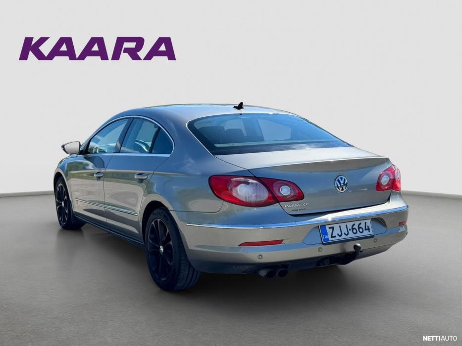 Volkswagen Passat CC 2011