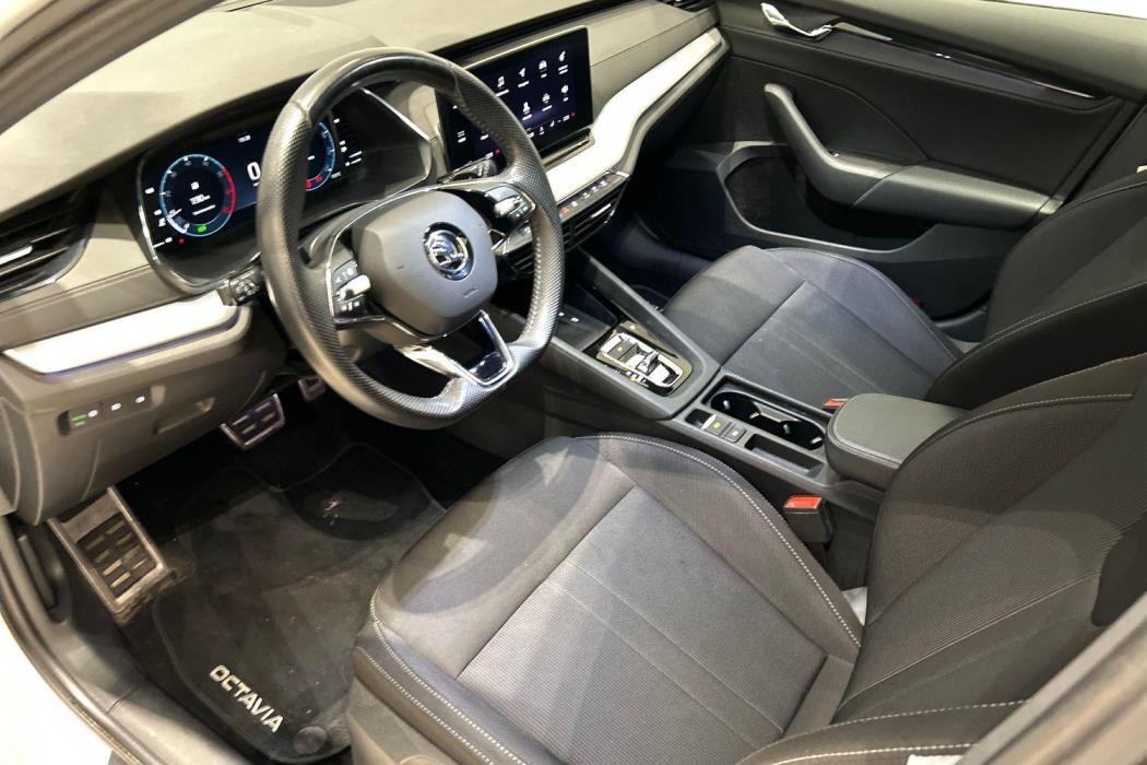 SKODA Octavia 2021