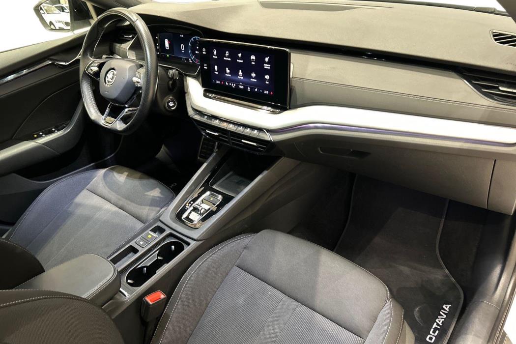 SKODA Octavia 2021