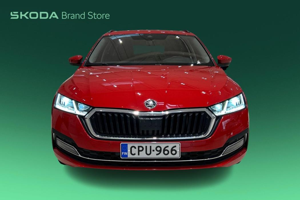 SKODA Octavia Combi A8 2021