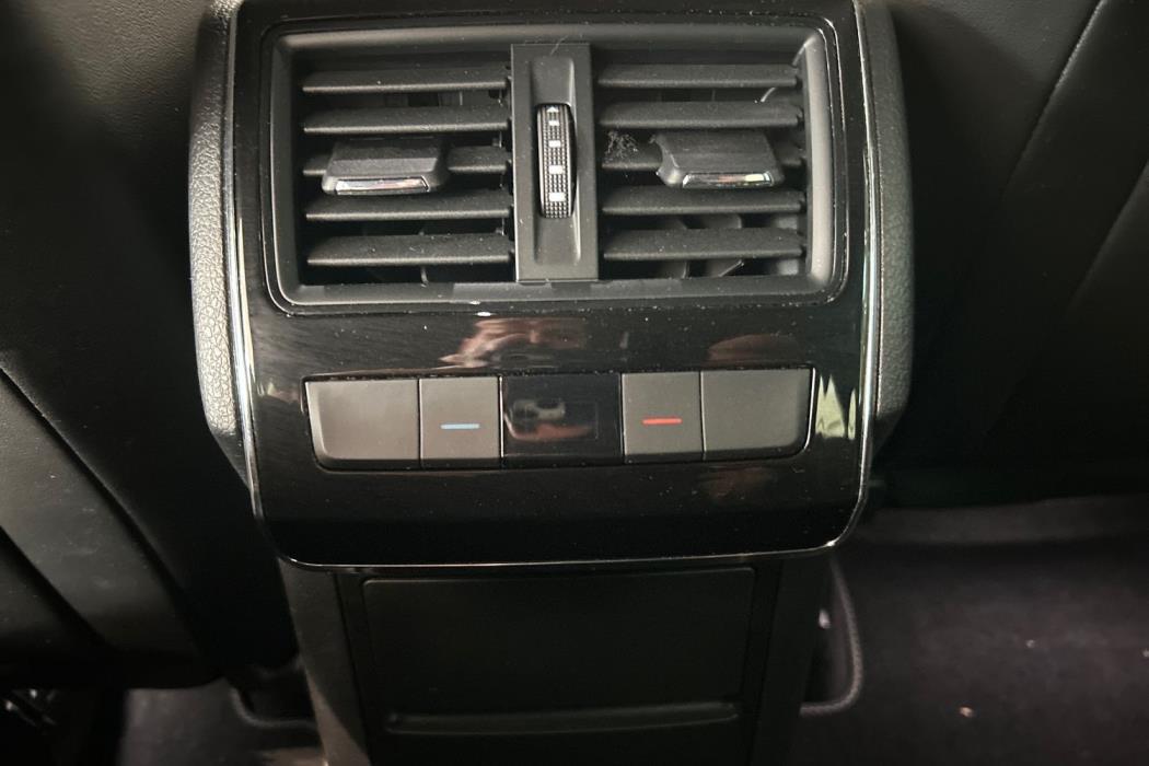 SKODA SUPERB 2022