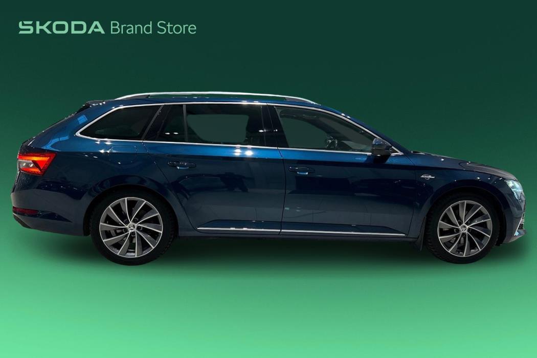 SKODA Superb 2021