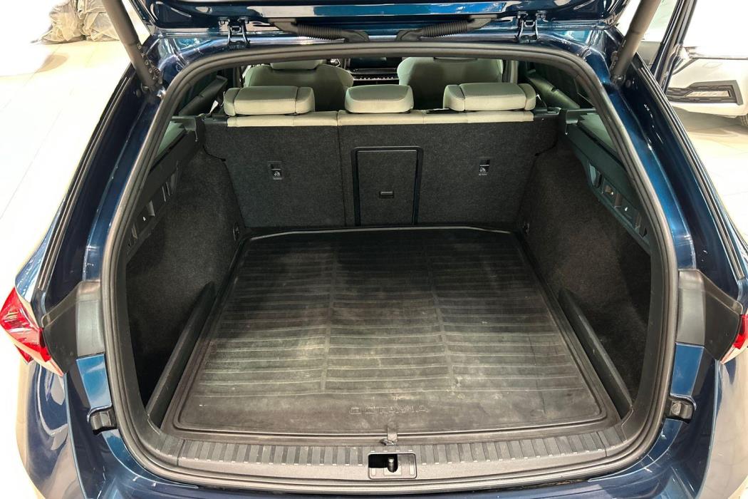 SKODA OCTAVIA 2022