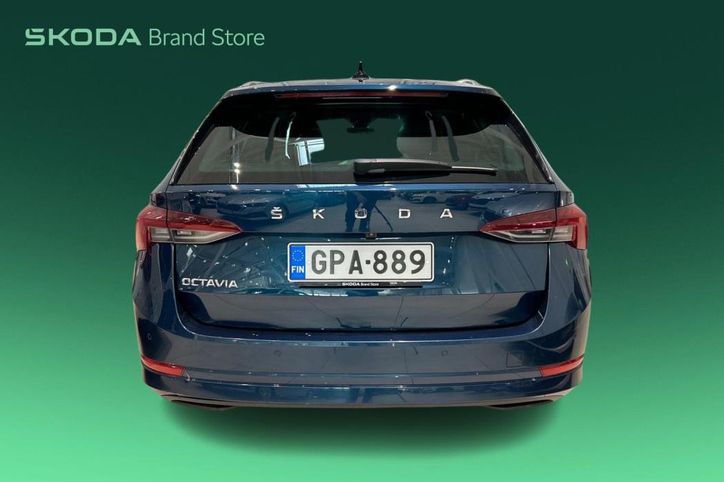 SKODA OCTAVIA 2022