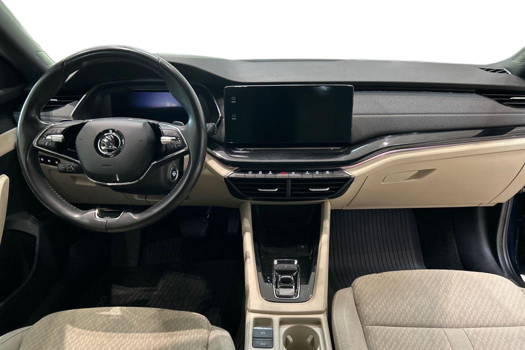 SKODA OCTAVIA 2022