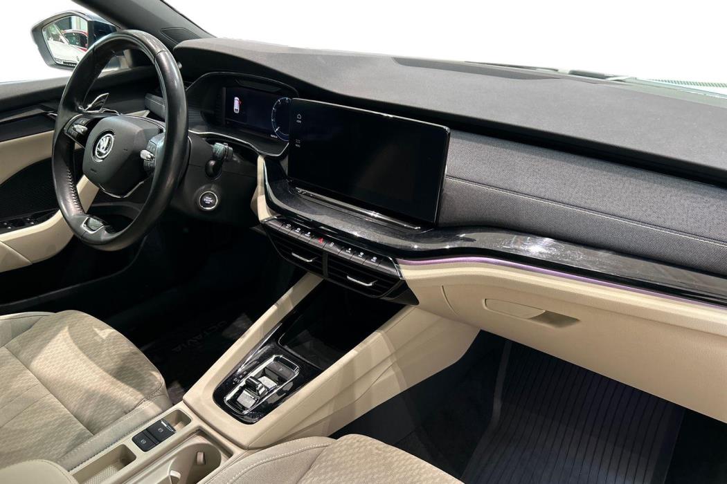 SKODA OCTAVIA 2022