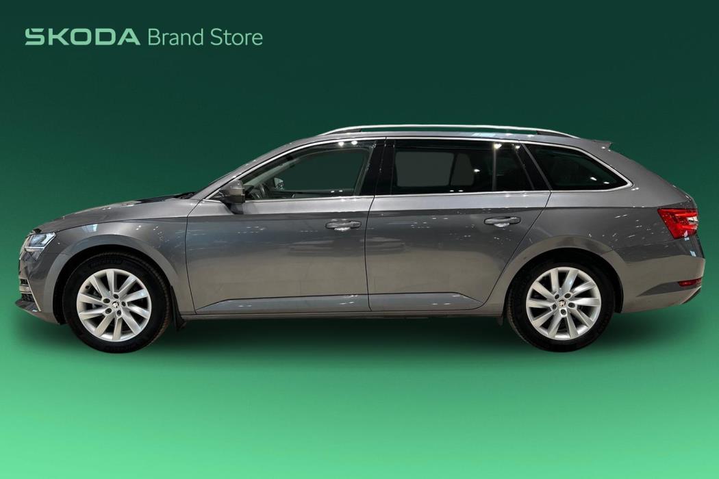 Skoda Superb 2023