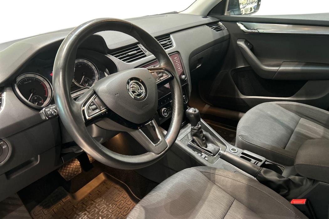 SKODA Octavia 2017