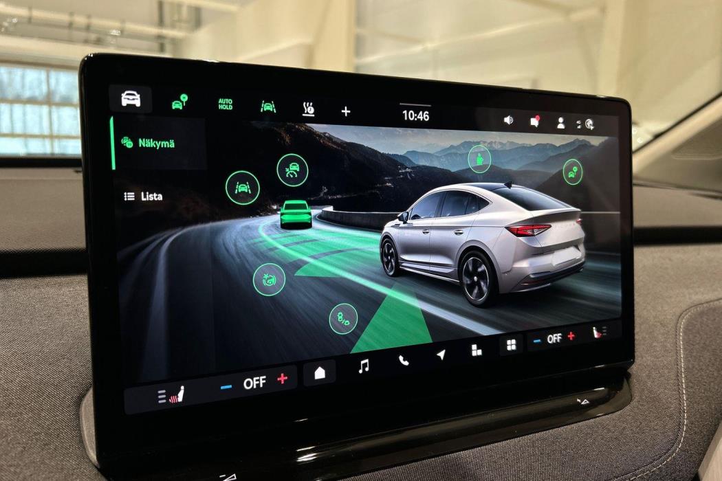 SKODA Enyaq 2025