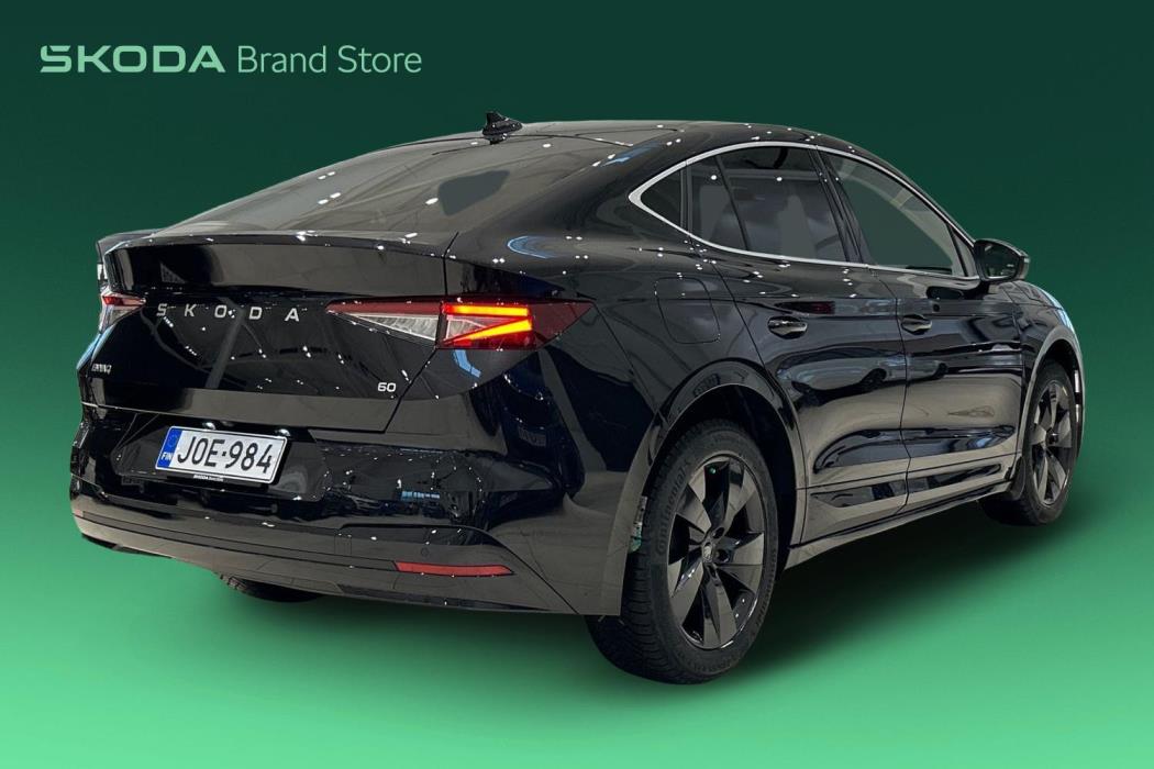 SKODA Enyaq 2025