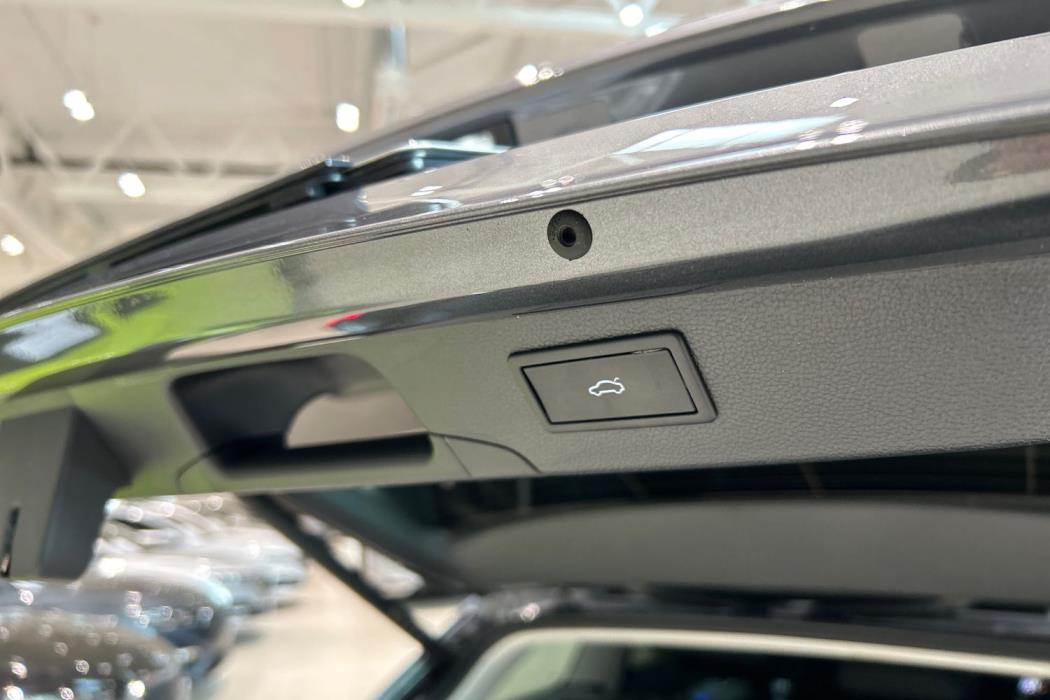 SKODA SUPERB 2024