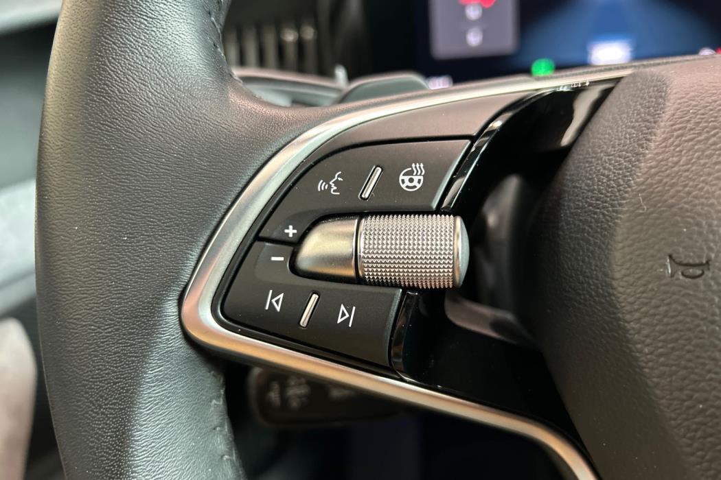 SKODA SUPERB 2024