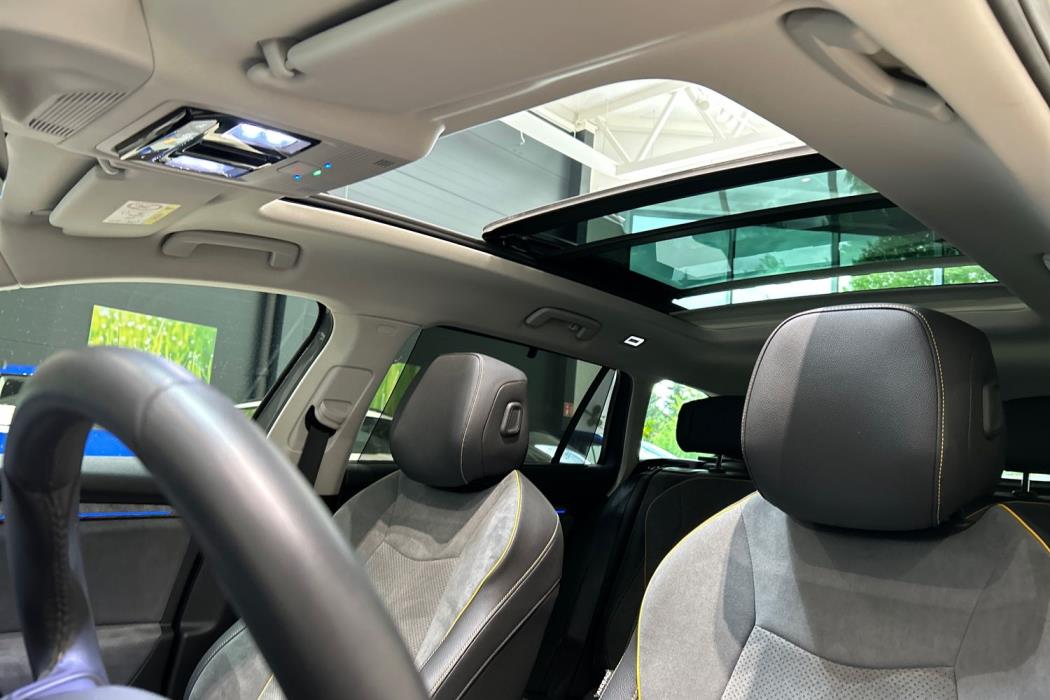 SKODA SUPERB 2024