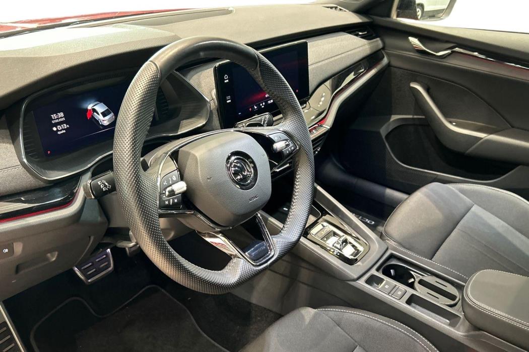 SKODA Octavia 2024