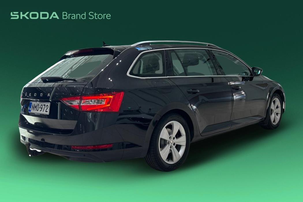 Skoda Superb 2022